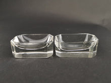Load image into Gallery viewer, Vintage Salt Cellar Spice Bowls Pinch Pots Clear Crystal Glass Set of 2 1920's