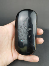 Load image into Gallery viewer, Antique Snuff Box with Inlaid Flower Bouquet on Top 1800's Original Victorian
