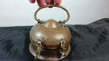 Load image into Gallery viewer, Antique Copper Metal Trinket Box Late 1800's - Early 1900's Arts and Crafts