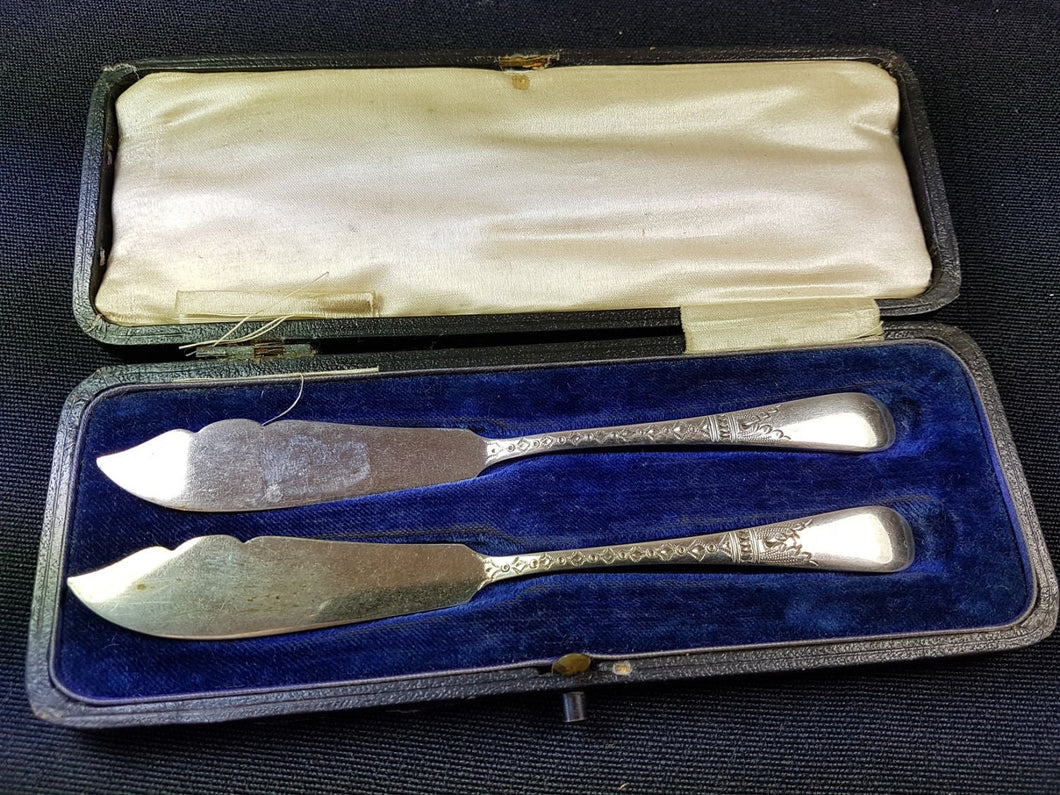 Antique Silver Plated Butter Knife Flatware Set of 2 in Original Box Early 1900's Edwardian Sheffield England
