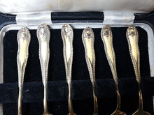 Load image into Gallery viewer, Vintage Silver Plated Teaspoon Set of 6 in Original Presentation Box 1930&#39;s EPNS
