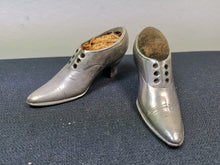 Load image into Gallery viewer, Antique Victorian Pincushion Shoes Miniature Silver Metal Straw Filled Late 1800&#39;s Pair Set of 2 Ladies Heels Pincushions Pin Cushions
