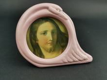 Load image into Gallery viewer, Vintage Miniature Picture Frame Pink Metal Swan Bird 1940&#39;s - 1950&#39;s Made in Italy Italian Retro Kitsch
