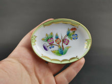 Load image into Gallery viewer, Vintage Herend Hungary Porcelain Ring or Jewelry Dish Bowl Hand Painted and Signed
